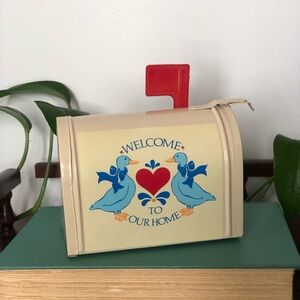 Vtg Country Goose Mini Mailbox Tin Welcome Home Heart